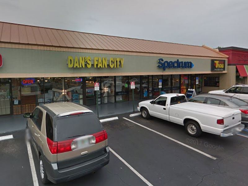 Ceiling Fan Store in Brandon Parking Lot